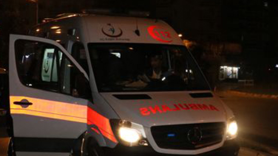 Eşini kaynar su ile haşladı