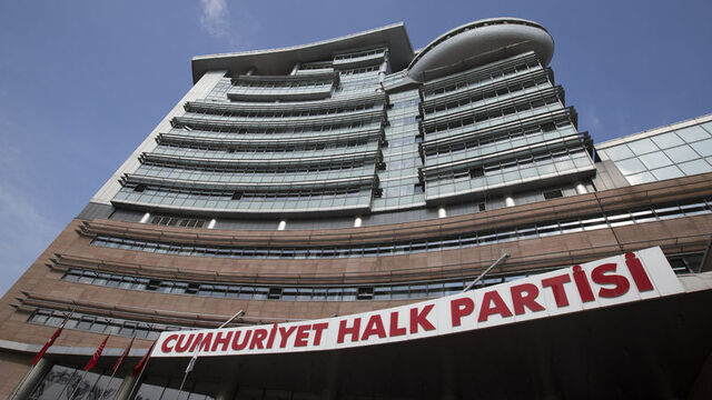 CHP milliyetçi-muhafazakar kitleyi "derin" incelemeye aldı