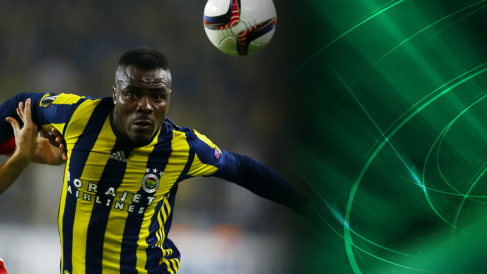 Emenike sürprizi!