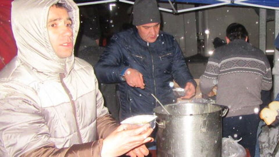 Yolda kalan vatandaşlar için seferber oldular