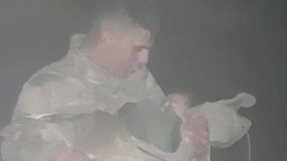 Ölmek üzere olan mültecilere jandarma nefesi