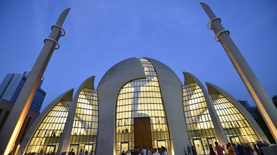 Almanya'da 'Cami vergisi' tartışması