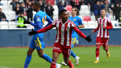 Robinho, Başakşehir'de!