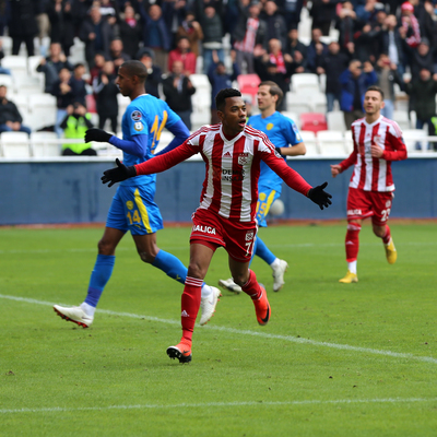 Robinho, Başakşehir'de!