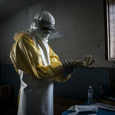 Saldırı sonrası şok! Ebola şüphelileri firar etti