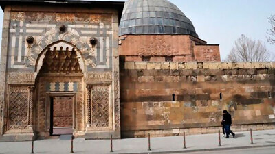 Tarihi eserlerde 'taş kanseri' tehdidi