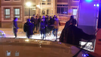 Çocukların ağlaması duyan komşular haber verdi! Koca eve gelince dehşeti yaşadı