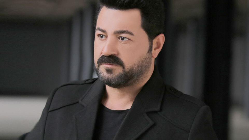 Yeni yılın ilk şarkısı Serkan Kaya'dan!