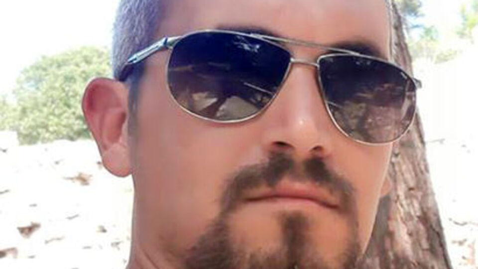 Telefonda tartıştı, buluşmada bıçakladı