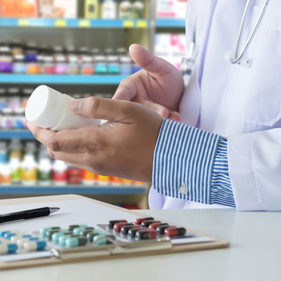 Eczanelerde yeni dönem! Yardımcı eczacılar geliyor