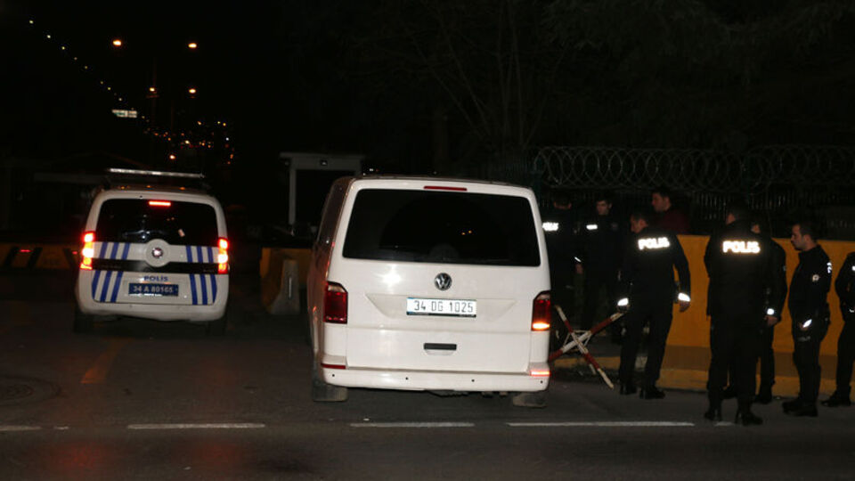 UBER sürücüsü çarptı, ezdi ve kaçtı!