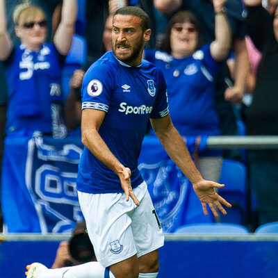 Cenk Tosun'a sürpriz teklif!