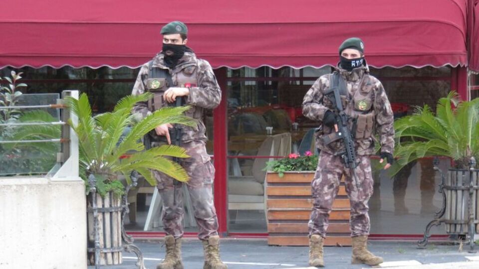 İstanbul'da bu sabah başladı! Özel harekat ekipleri de orada...