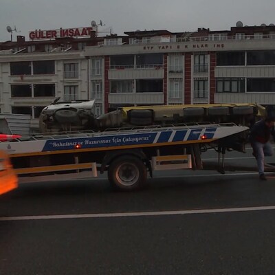 TEM'de faciadan dönüldü! Trafik kilitlendi