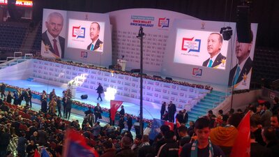 AK Parti'nin İstanbul adayı Binali Yıldırım!