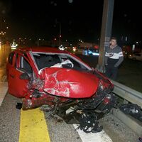 Kaza anı araç kamerasınca kaydedildi