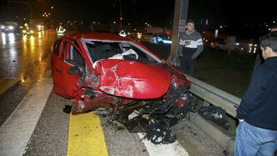 Kaza anı araç kamerasınca kaydedildi