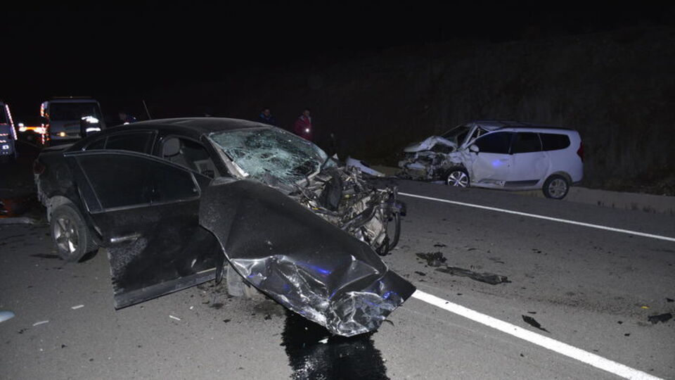 Şehit babası trafik kazasında hayatını kaybetti