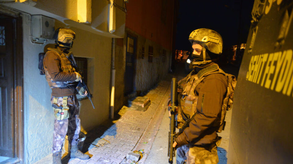 Yılbaşında eylem hazırlığındaki DEAŞ'lılar yakalandı