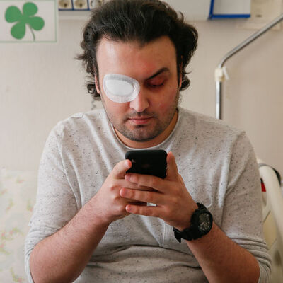 Kornea nakli sonrası ilk olarak o mesajı okudu!