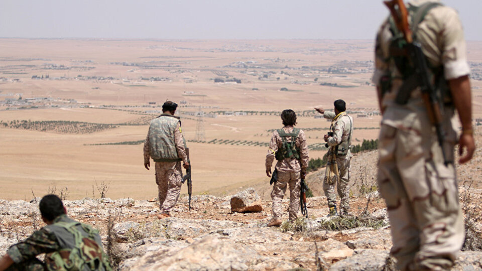 İngiltere'nin eski Suriye Büyükelçisi Peter Ford: "PYD/PKK Münbiç'ten çıkarsa Suriye'nin kuzeyinde çatışma bitebilir!"