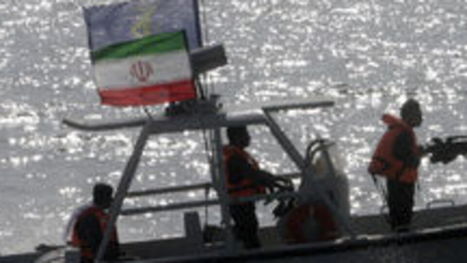 Körfezde balıkçı teknesi kayboldu