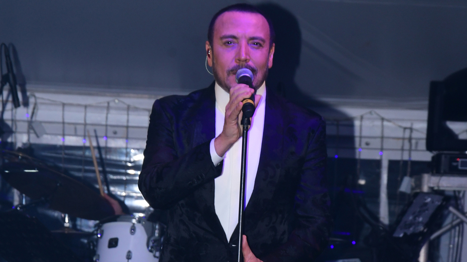 "Şarkısı çok tıklanıp konser için talep görmeyen sanatçılar var"