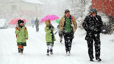 Hakkari'de bugün okullar tatil mi?
