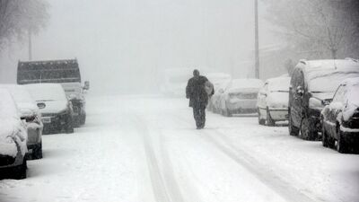 Meteoroloji'den İstanbul için kuvvetli kar ve fırtına uyarı