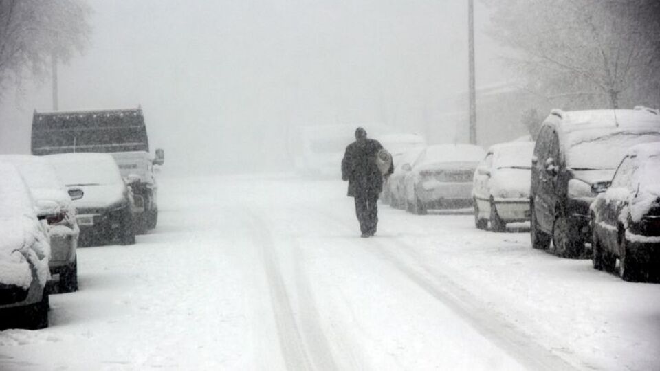 Meteoroloji'den İstanbul için kuvvetli kar ve fırtına uyarı