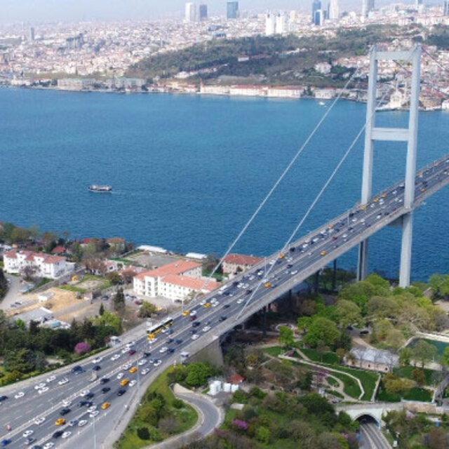 Köprü ve otoyol ücretleriyle ilgili flaş gelişme!