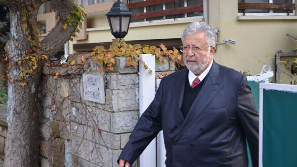 Metin Akpınar mahkemeye başvurdu!