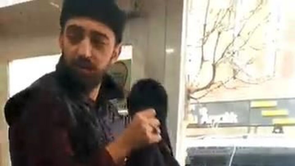 Paralı poşete isyan edince bakın ne yaptı?