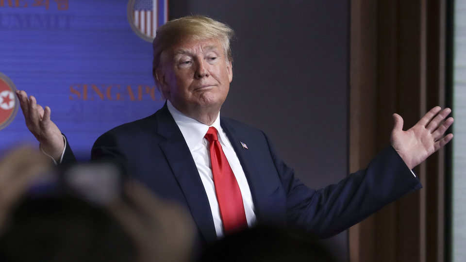 Trump günde ortalama 15 yalan söyledi