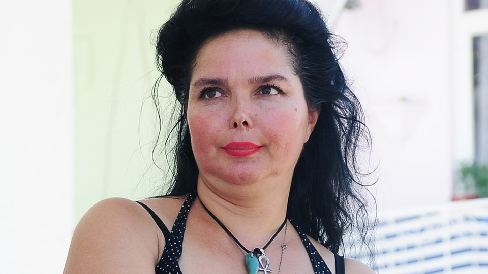 "O dizi bitince burnumu kestirdim"