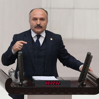 MHP'de görevden alma ve disipline sevk