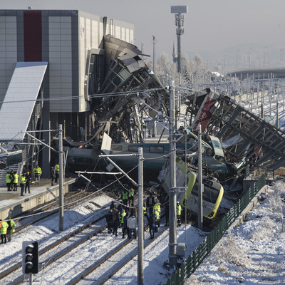 9 kişinin hayatını kaybettiği tren kazasının telsiz konuşmaları ortaya çıktı
