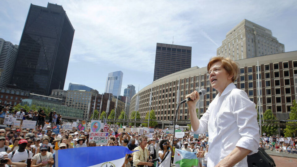 Pocahontas, Trump'a karşı