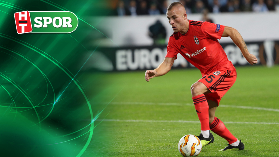 Gökhan Töre ezeli rakibe doğru!