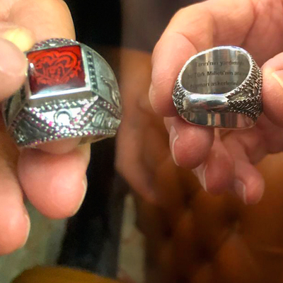 Bahçeli'ye yeni yılın ilk yüzüğü