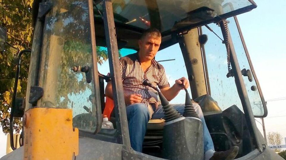 Yunanistan'la kepçe krizi! "Adamı kurtardık, kepçeyi..."