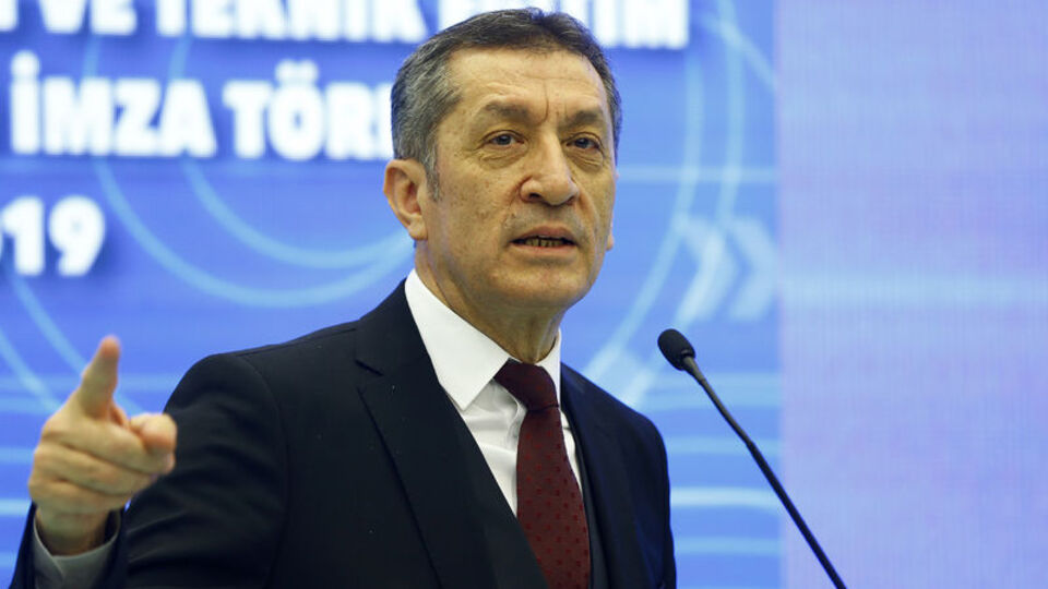 Milli Eğitim Bakanı Ziya Selçuk duyurdu! Bir ilk yapılıyor