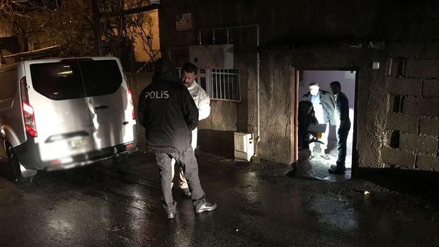 Müstakil evde yangın: 1 kadın, 3 çocuk ağır yaralı