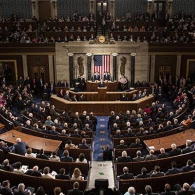 ABD'li kongre üyeleri yemin ederek, göreve başladı