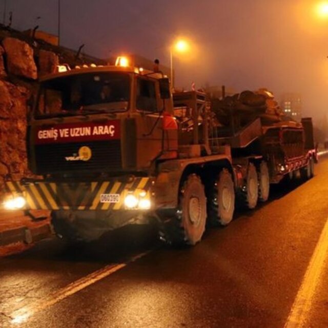 Obüsler, tanklar, ZPT ve ZMA'lar Fırat'ın doğusuna!