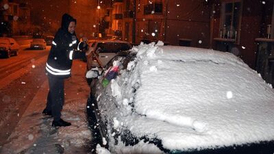 Trakya'da kar başladı, İstanbul'a ilerliyor