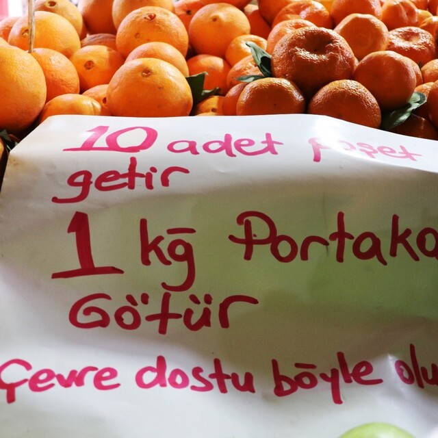 İlginç kampanya! Gören durup baktı