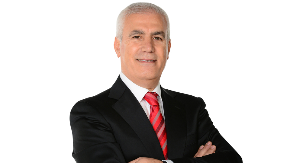 Mustafa Bozbey kimdir?