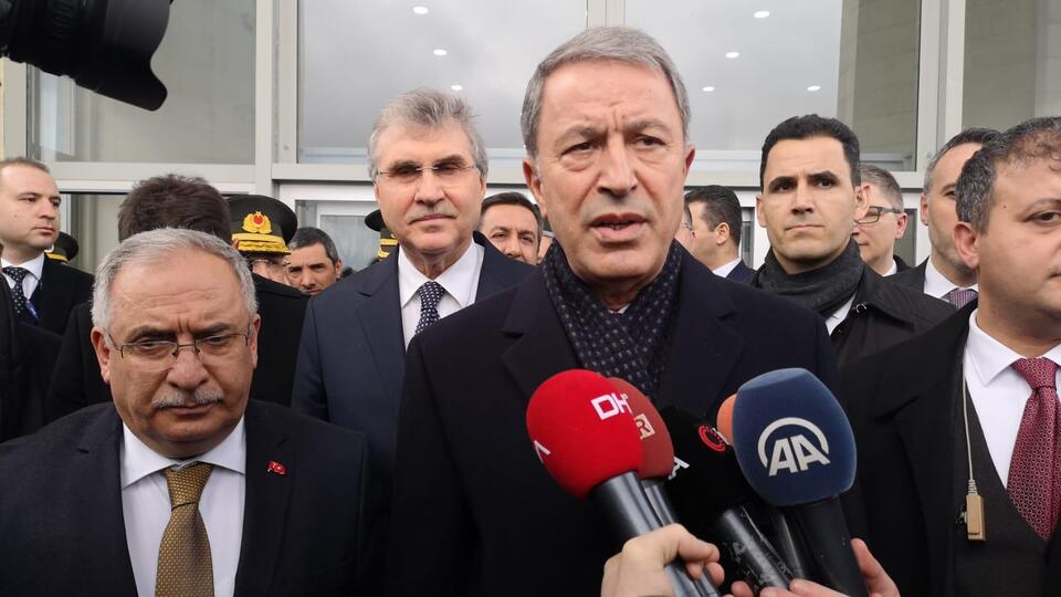 Bakan Akar'dan Sakarya'daki işçilere iyi haber