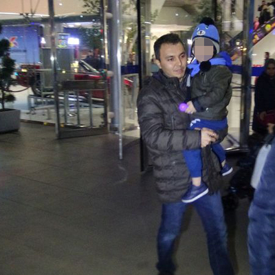 Daha 3 yaşında... Vicdansız anne cebine not bırakıp terk etti